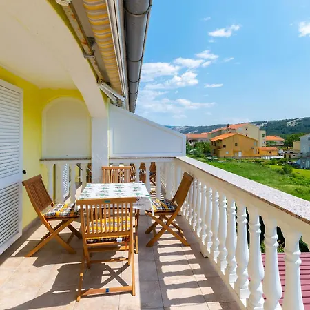 Apartament Boza *